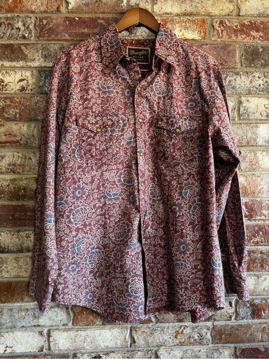 Wrangler Other - Men’s Wrangler Retro Men's Maroon Floral Button-Up Shirt